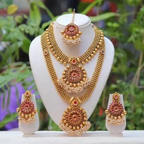 Antique Gold Jewelry