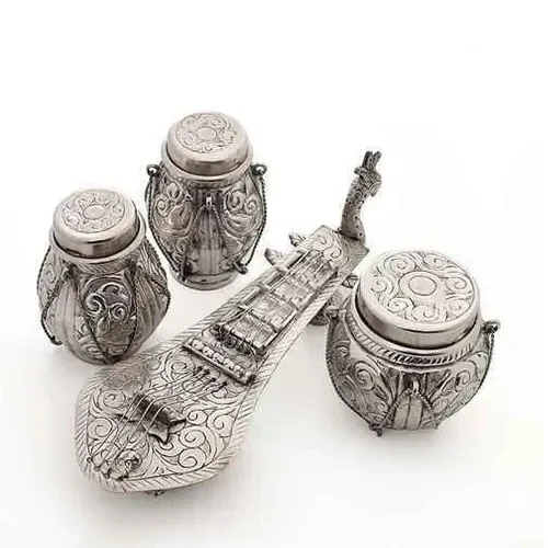 White Metal Handicrafts